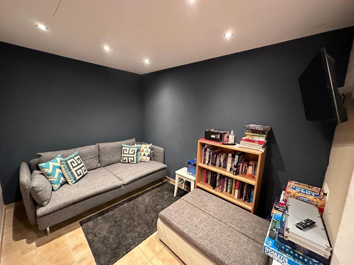 레오강 Haus Tirol B&B 외부 사진