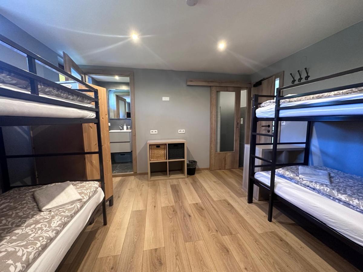 레오강 Haus Tirol B&B 외부 사진