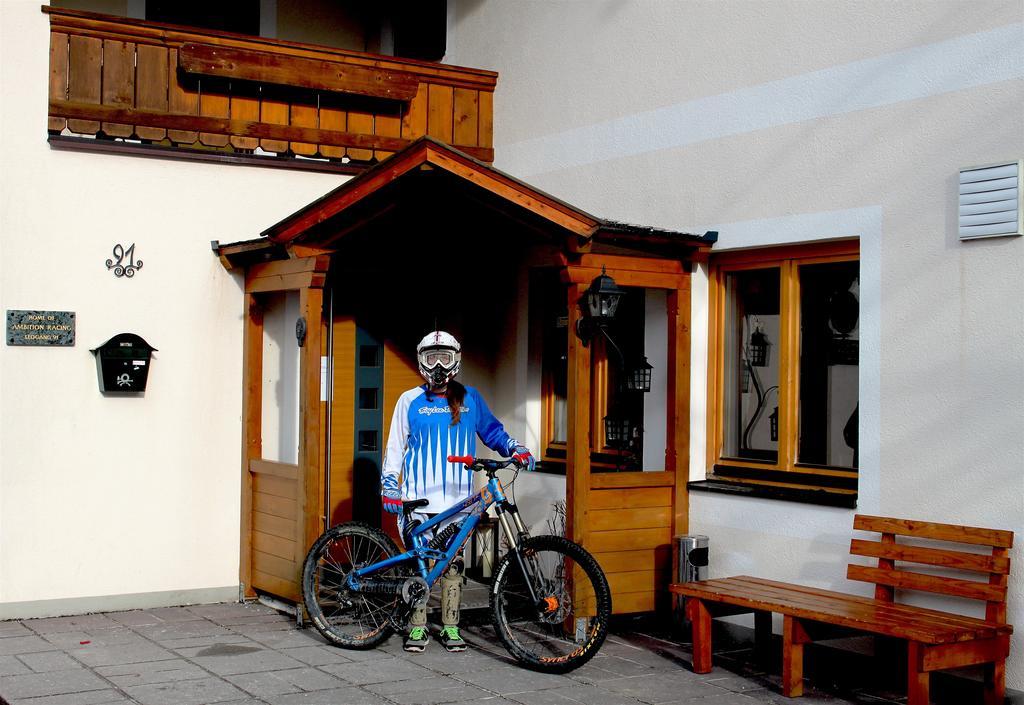 레오강 Haus Tirol B&B 외부 사진